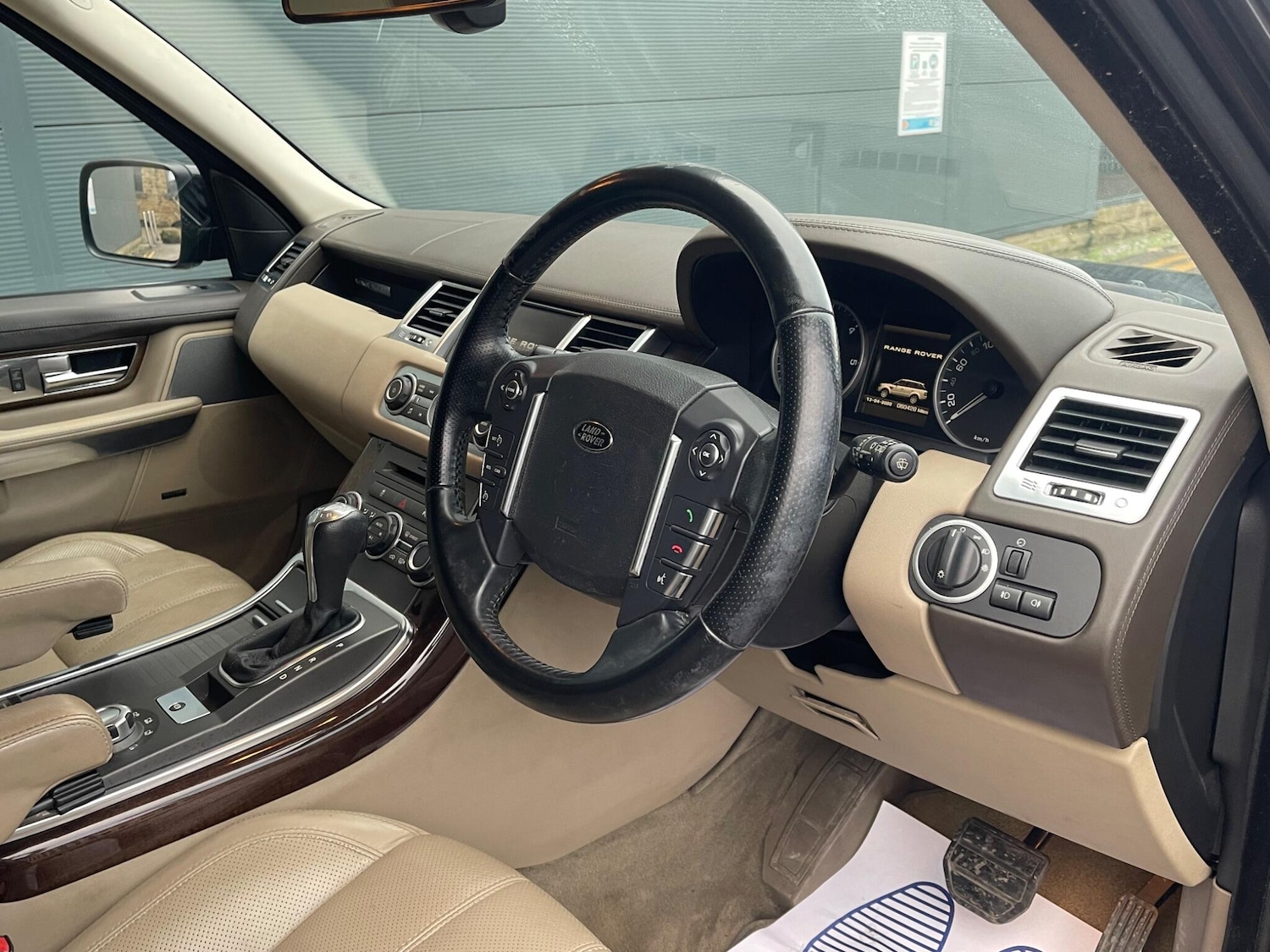 Used Land Rover Range Rover Sport for sale - 77237964: Photo 45