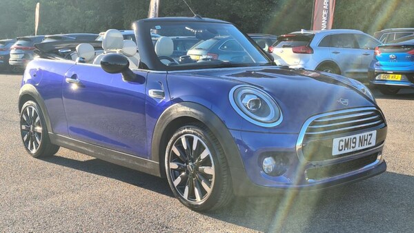 Used MINI Convertible 2019 for sale - 76222977: Photo 4