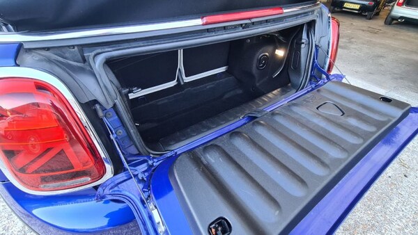 Used MINI Convertible 2019 for sale - 76222977: Photo 9