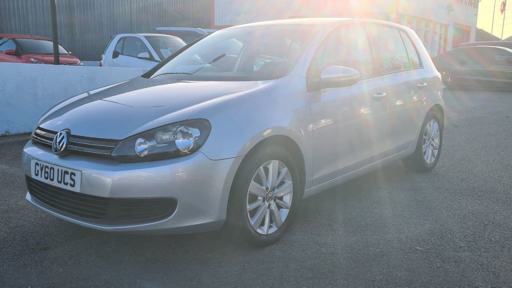 Used Volkswagen Golf 2010 for sale - 76662908: Photo 2