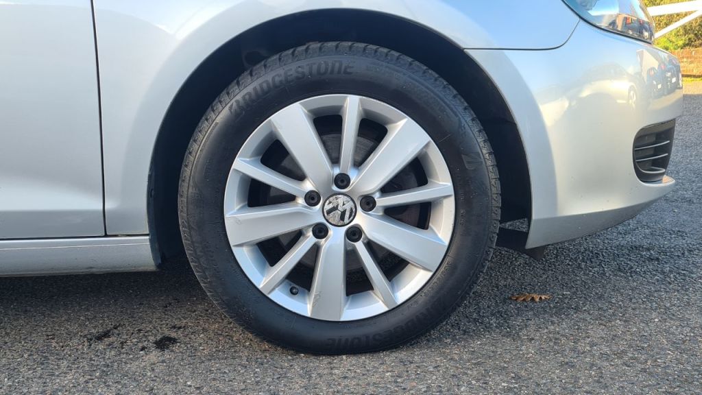 Used Volkswagen Golf 2010 for sale - 76662908: Photo 7