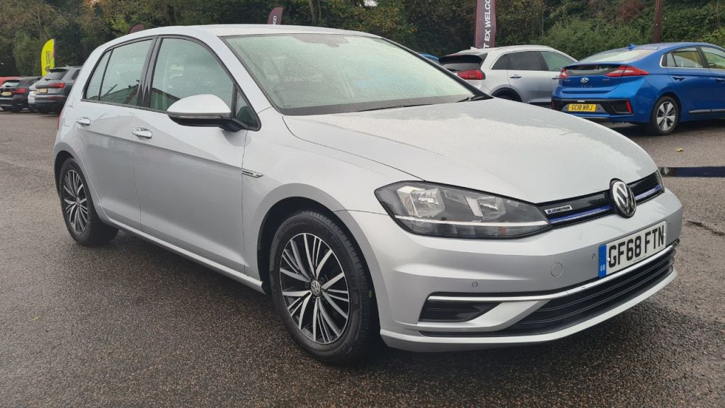 Used Volkswagen Golf 2018 for sale - 76495690: Photo 4