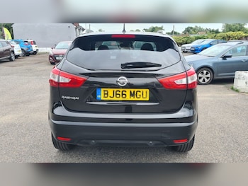 Used Nissan Qashqai 2016 for sale - 75427186: Photo