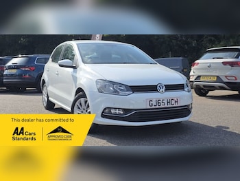 Used Volkswagen Polo 2015 for sale - 78967843: Photo