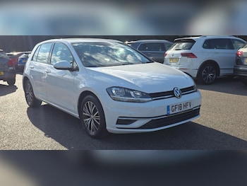 Used Volkswagen Golf 2018 for sale - 79456997: Photo