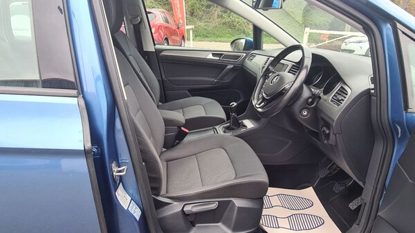 Used Volkswagen Golf SV 2015 for sale - 74331414: Photo 14
