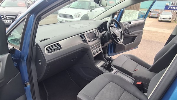 Used Volkswagen Golf SV 2015 for sale - 74331414: Photo 15
