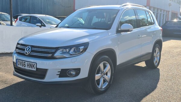 Used Volkswagen Tiguan 2016 for sale - 76147258: Photo 2