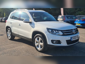 Used Volkswagen Tiguan 2016 for sale - 76147258: Photo 3
