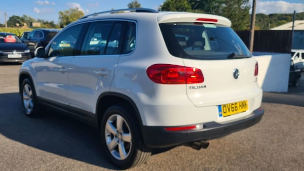 Used Volkswagen Tiguan 2016 for sale - 76147258: Photo 4