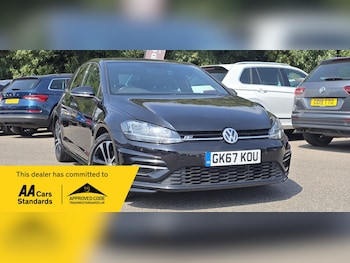 Used Volkswagen Golf 2017 for sale - 79449475: Photo
