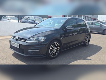 Used Volkswagen Golf 2017 for sale - 79449475: Photo