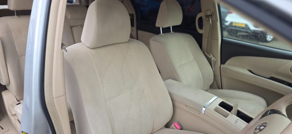 Used Toyota Estima 2019 for sale - 77871803: Photo 17