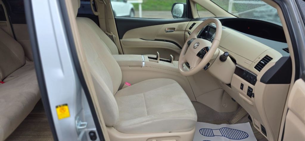 Used Toyota Estima 2019 for sale - 77871803: Photo 20