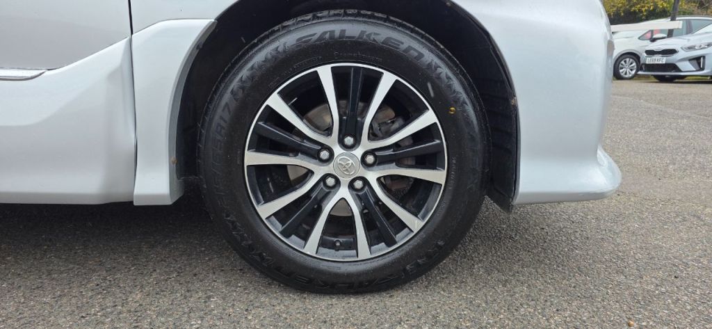 Used Toyota Estima 2019 for sale - 77871803: Photo 8