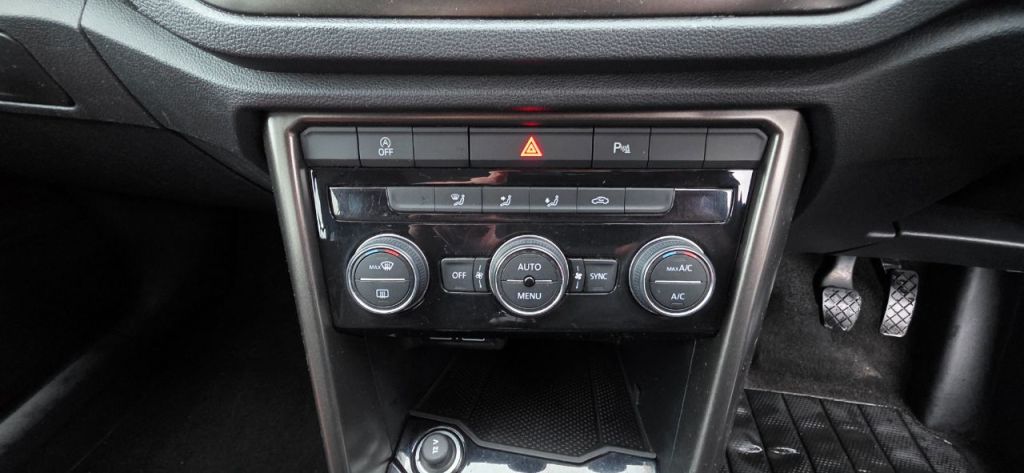 Used Volkswagen T-Roc 2018 for sale - 77463277: Photo 13