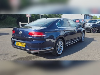 Used Volkswagen Passat 2017 for sale - 78805437: Photo