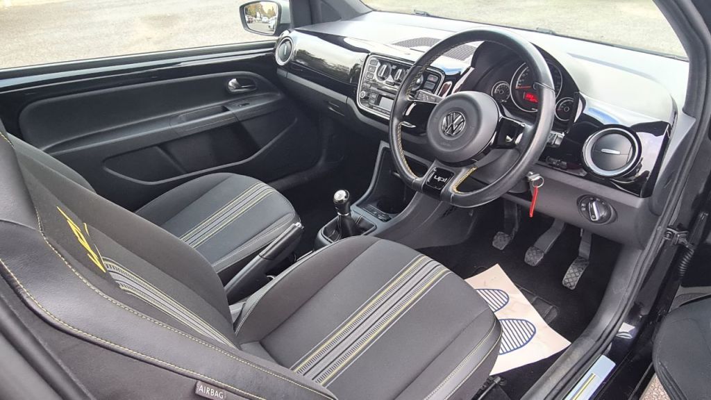 Used Volkswagen up! 2015 for sale - 76508815: Photo 14