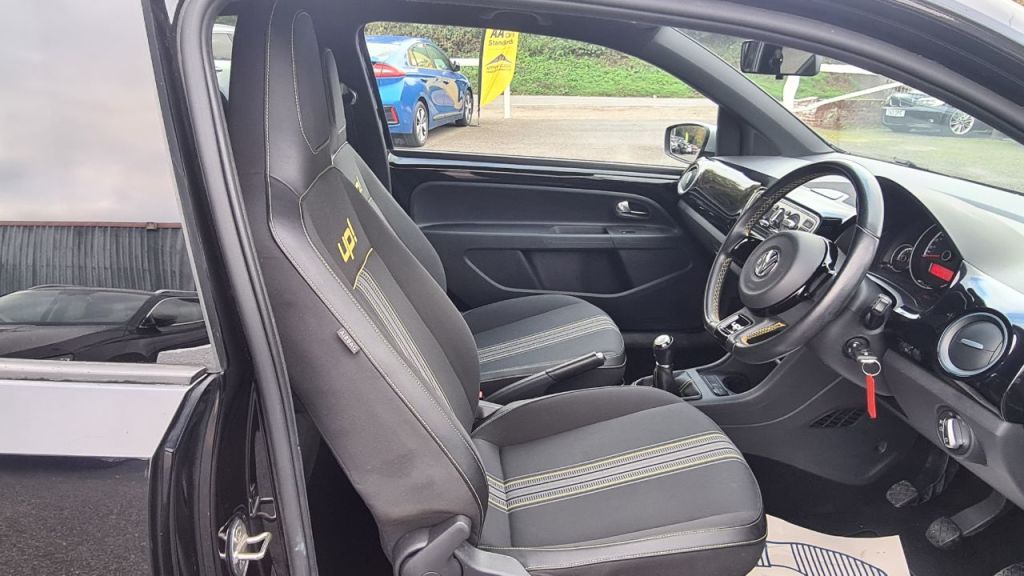 Used Volkswagen up! 2015 for sale - 76508815: Photo 16
