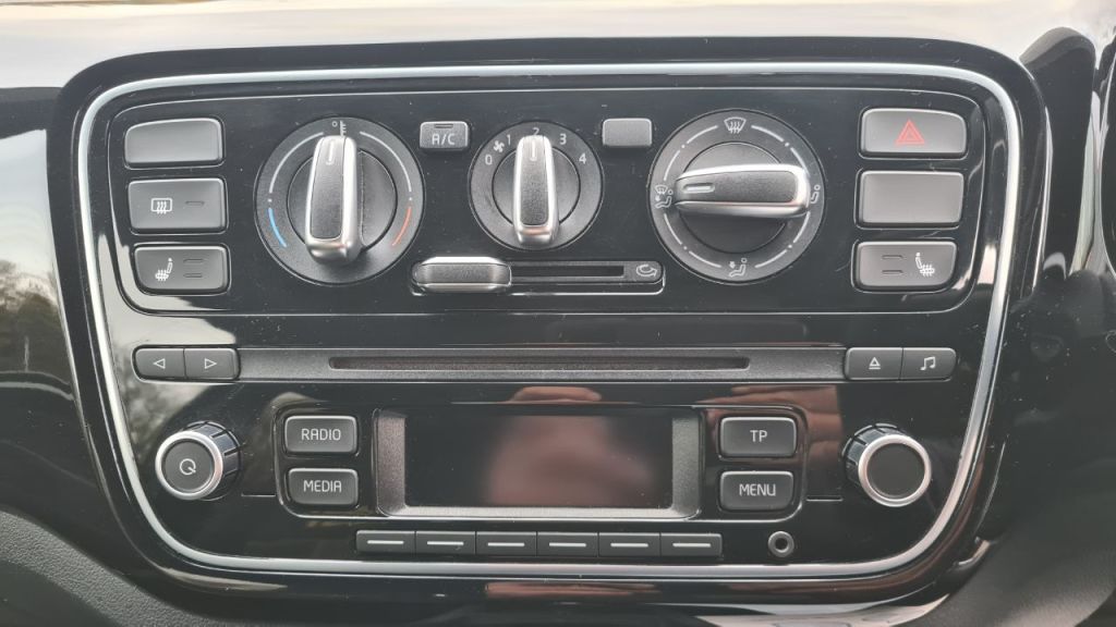 Used Volkswagen up! 2015 for sale - 76508815: Photo 17