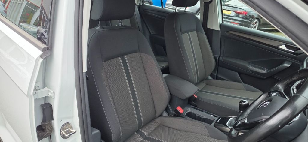 Used Volkswagen T-Roc 2018 for sale - 77764132: Photo 15