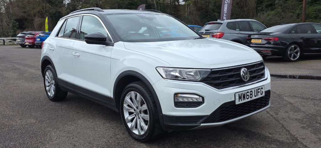 Used Volkswagen T-Roc 2018 for sale - 77764132: Photo 8