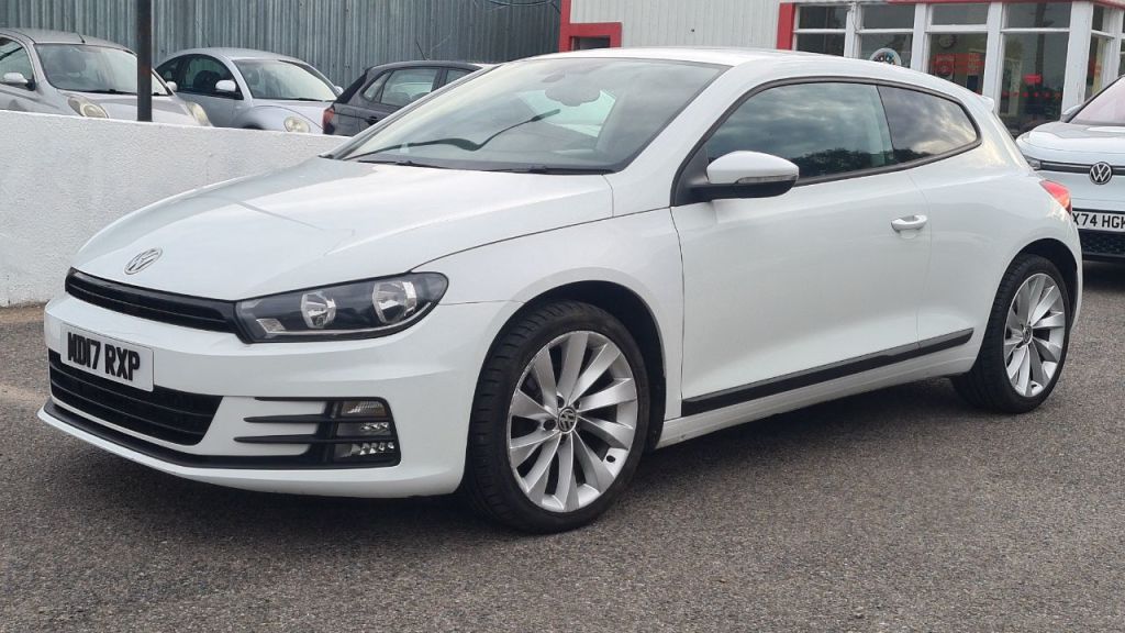 Used Volkswagen Scirocco 2017 for sale - 76178266: Photo 2