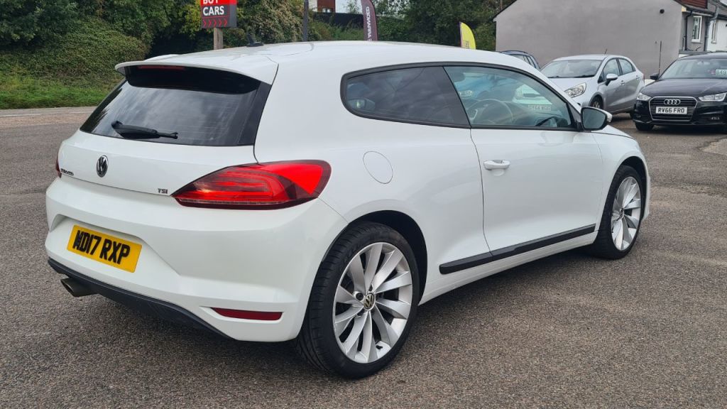 Used Volkswagen Scirocco 2017 for sale - 76178266: Photo 6
