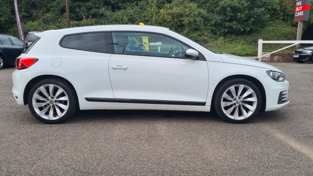 Used Volkswagen Scirocco 2017 for sale - 76178266: Photo 7
