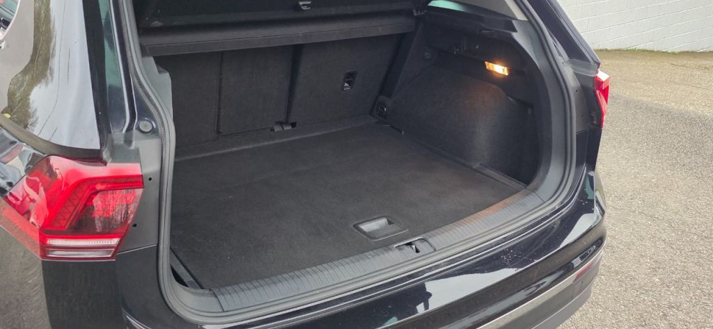 Used Volkswagen Tiguan 2016 for sale - 77571117: Photo 12