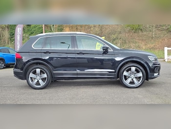 Used Volkswagen Tiguan 2016 for sale - 77571117: Photo