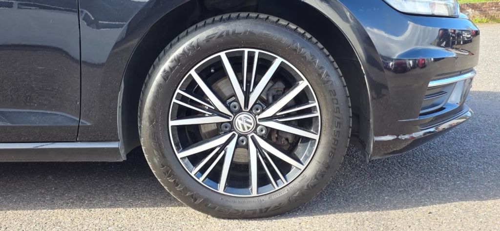 Used Volkswagen Golf 2017 for sale - 78134059: Photo 10