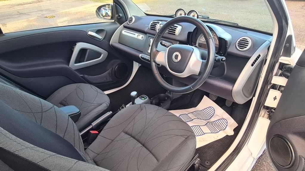 Used smart fortwo 2013 for sale - 76918872: Photo 12