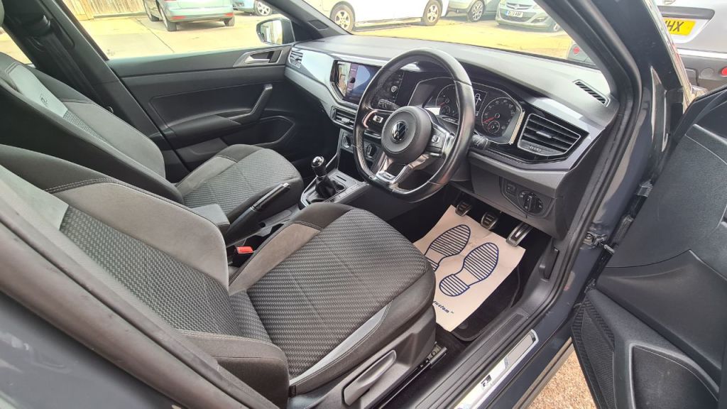 Used Volkswagen Polo 2021 for sale - 76080054: Photo 11