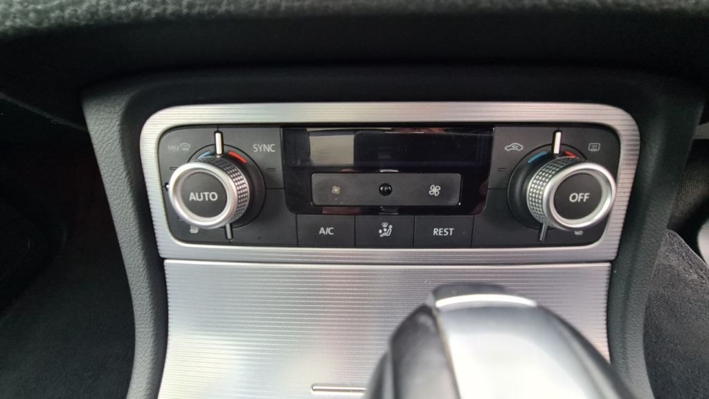 Used Volkswagen Touareg 2016 for sale - 77138803: Photo 25