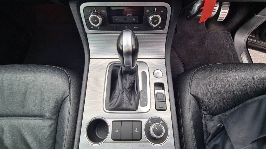 Used Volkswagen Touareg 2016 for sale - 77138803: Photo 27