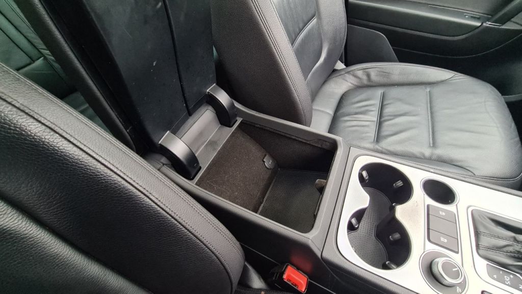 Used Volkswagen Touareg 2016 for sale - 77138803: Photo 30