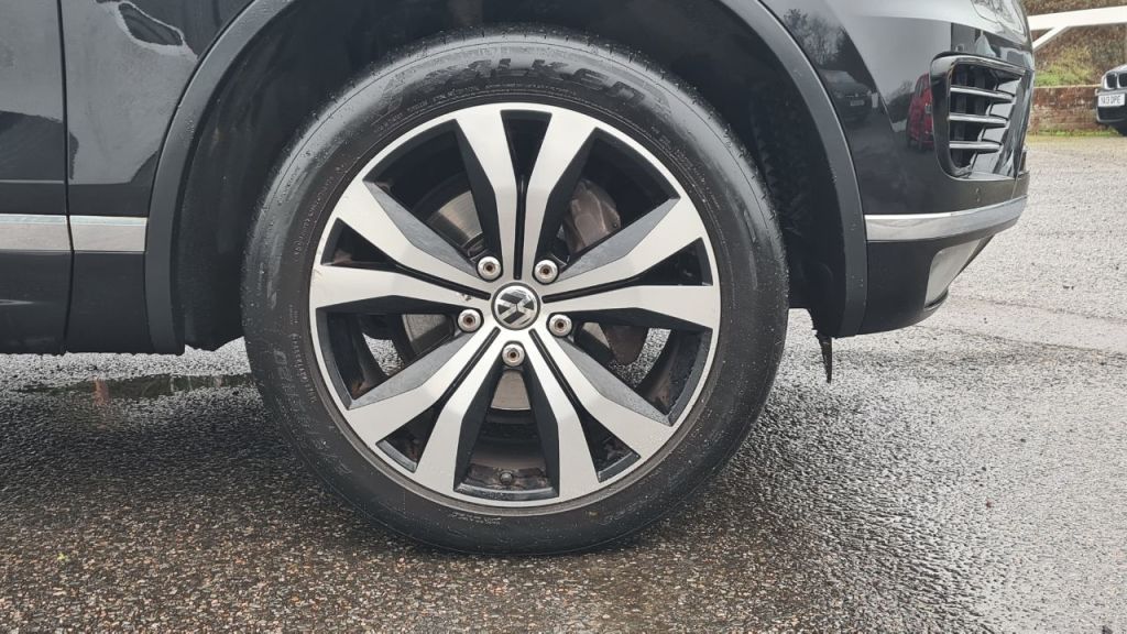 Used Volkswagen Touareg 2016 for sale - 77138803: Photo 8