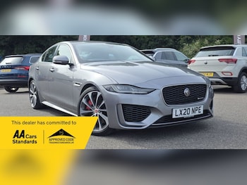 Used Jaguar XE 2020 for sale - 78967840: Photo