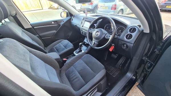 Used Volkswagen Tiguan 2015 for sale - 76147259: Photo 16