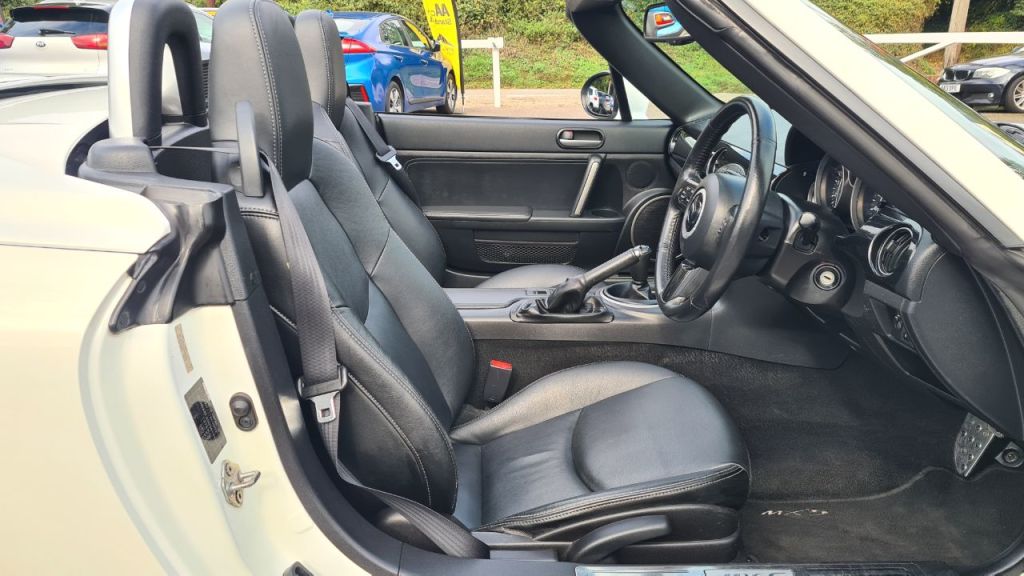 Used Mazda MX-5 2015 for sale - 76303247: Photo 17