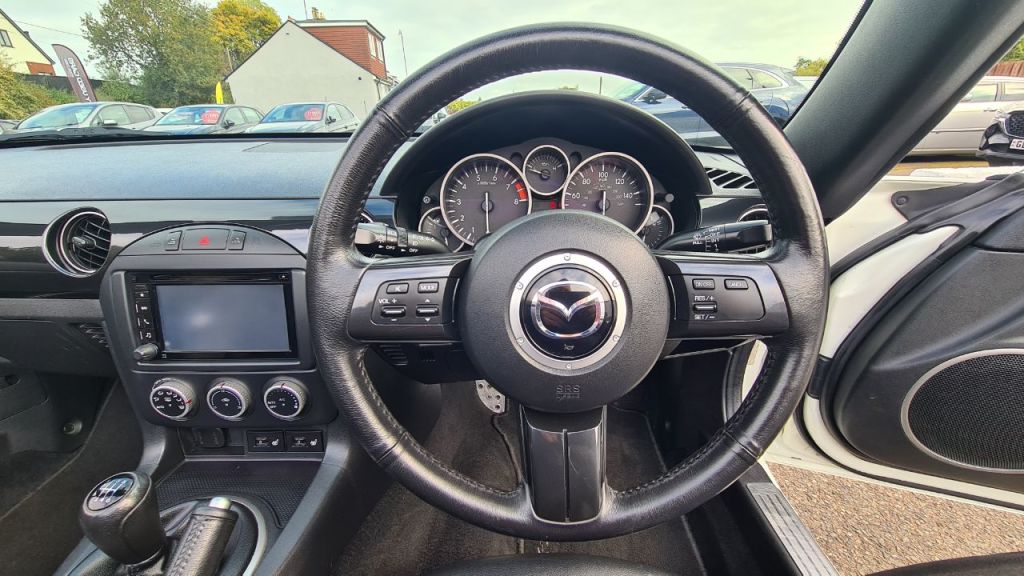 Used Mazda MX-5 2015 for sale - 76303247: Photo 21
