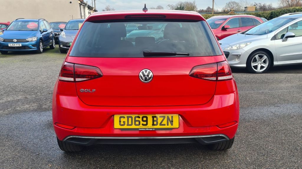 Used Volkswagen Golf 2020 for sale - 76961748: Photo 10