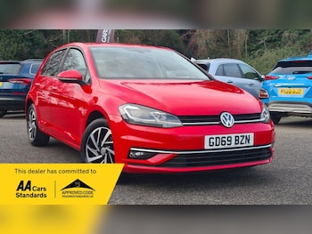 Used Volkswagen Golf 2020 for sale - 76961748: Photo