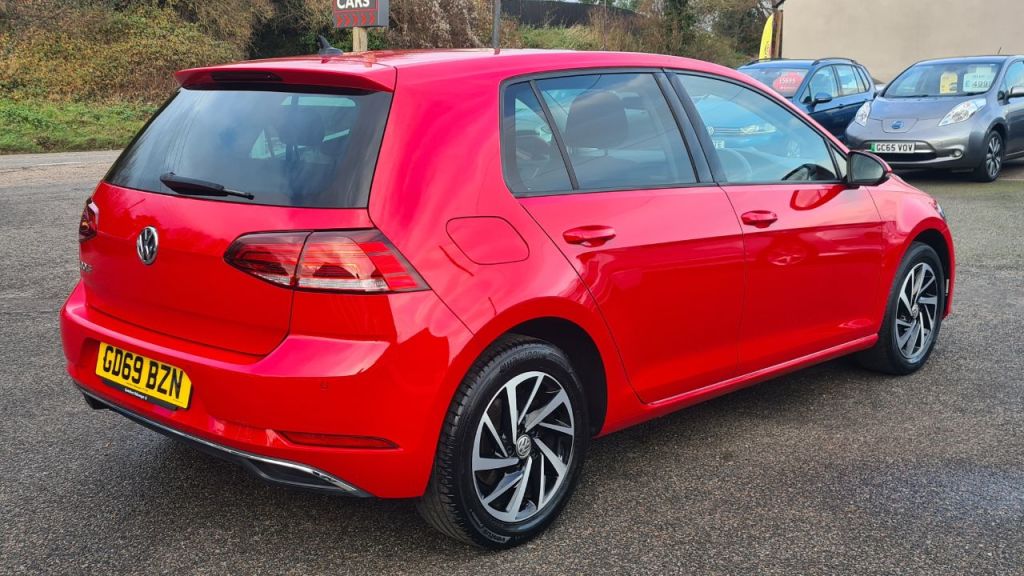 Used Volkswagen Golf 2020 for sale - 76961748: Photo 5