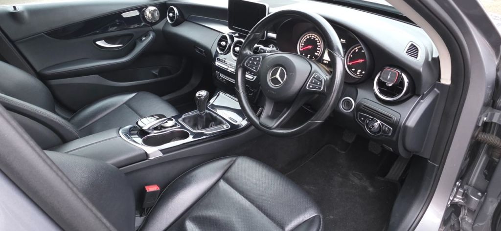 Used Mercedes-Benz C Class 2015 for sale - 77533754: Photo 16