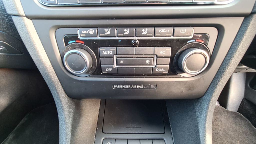 Used Volkswagen Golf 2011 for sale - 77026442: Photo 18