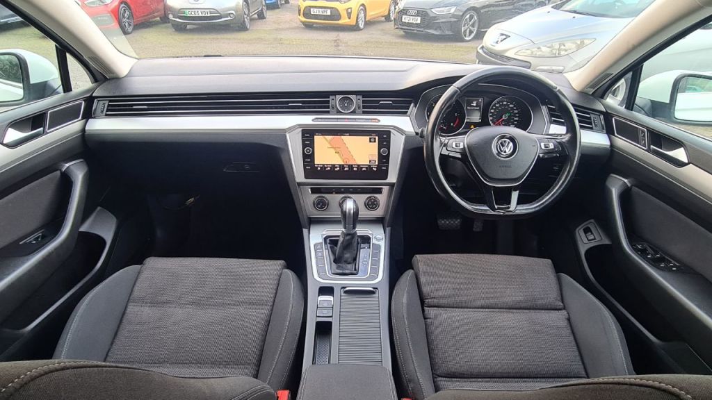 Used Volkswagen Passat 2017 for sale - 76949513: Photo 14