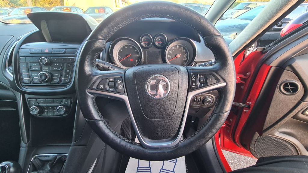 Used Vauxhall Zafira 2015 for sale - 76603806: Photo 25