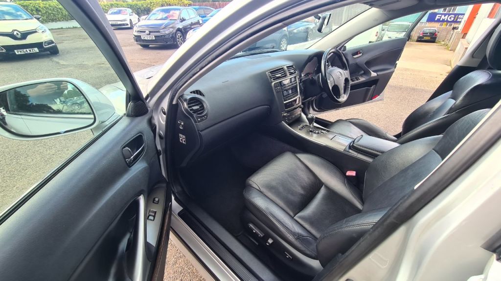 Used Lexus IS 2006 for sale - 76016846: Photo 13